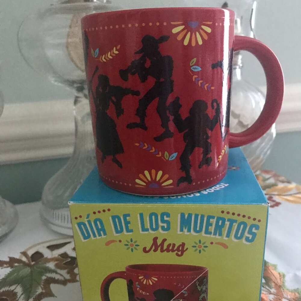 Day of the Dead Color Changing Mug NEW in box
